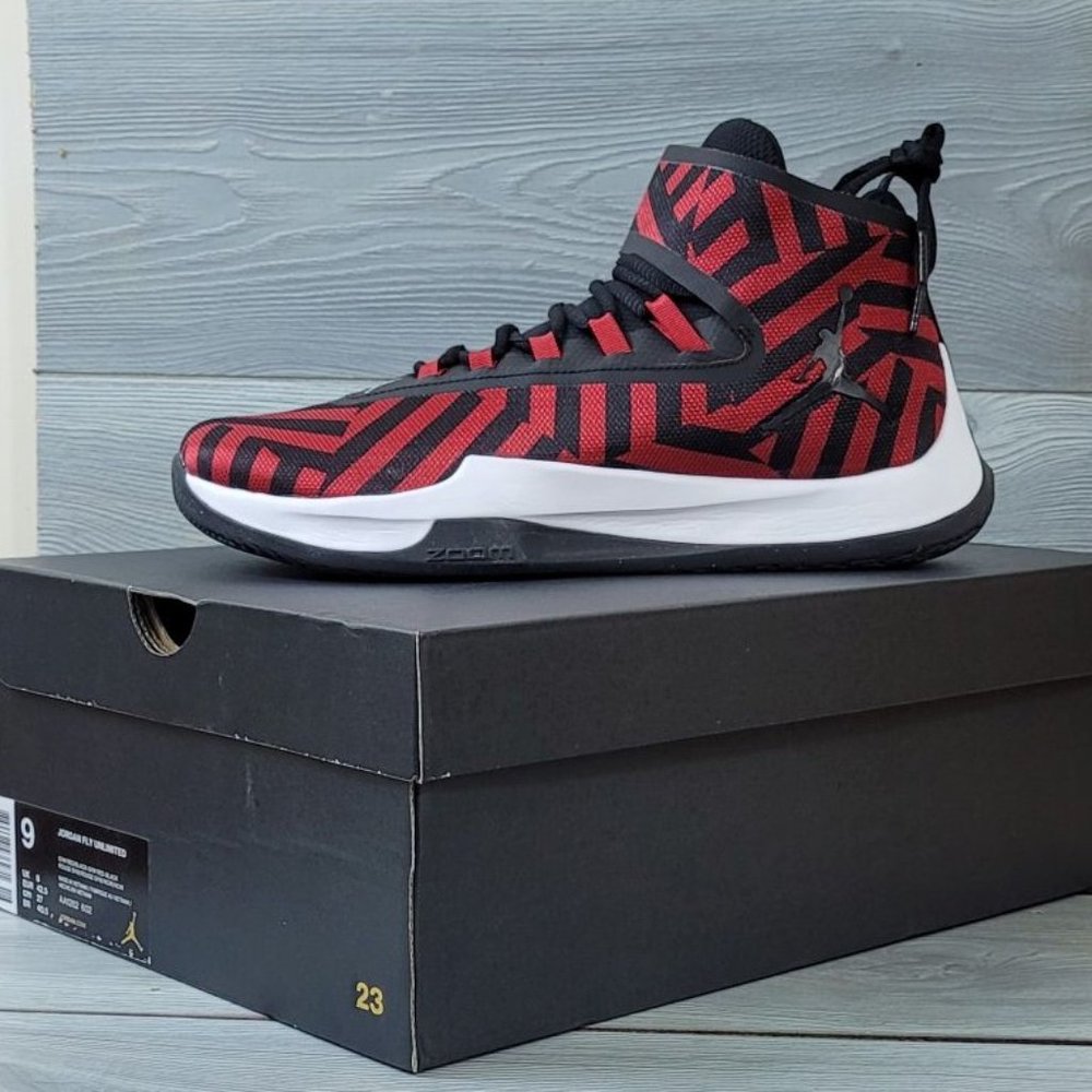 🏀 Jordan Fly Unlimited PFX - Size 9 - Basketball Shoes - Gym Red-Gym Black Nike - Picture 6 of 16